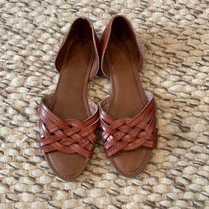 Universal thread sandles